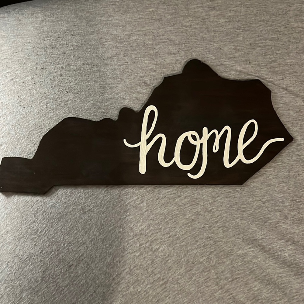 Medium Wooden Kentucky Sign